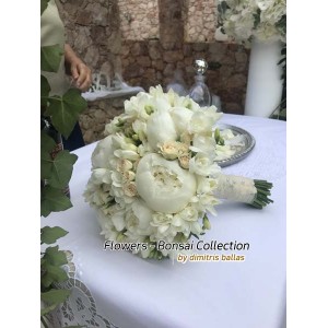 Νυφικες Ανθοδεσμες - Παιώνιες λευκές, φρέζιες & baby τριαντάφυλλα Γάμος